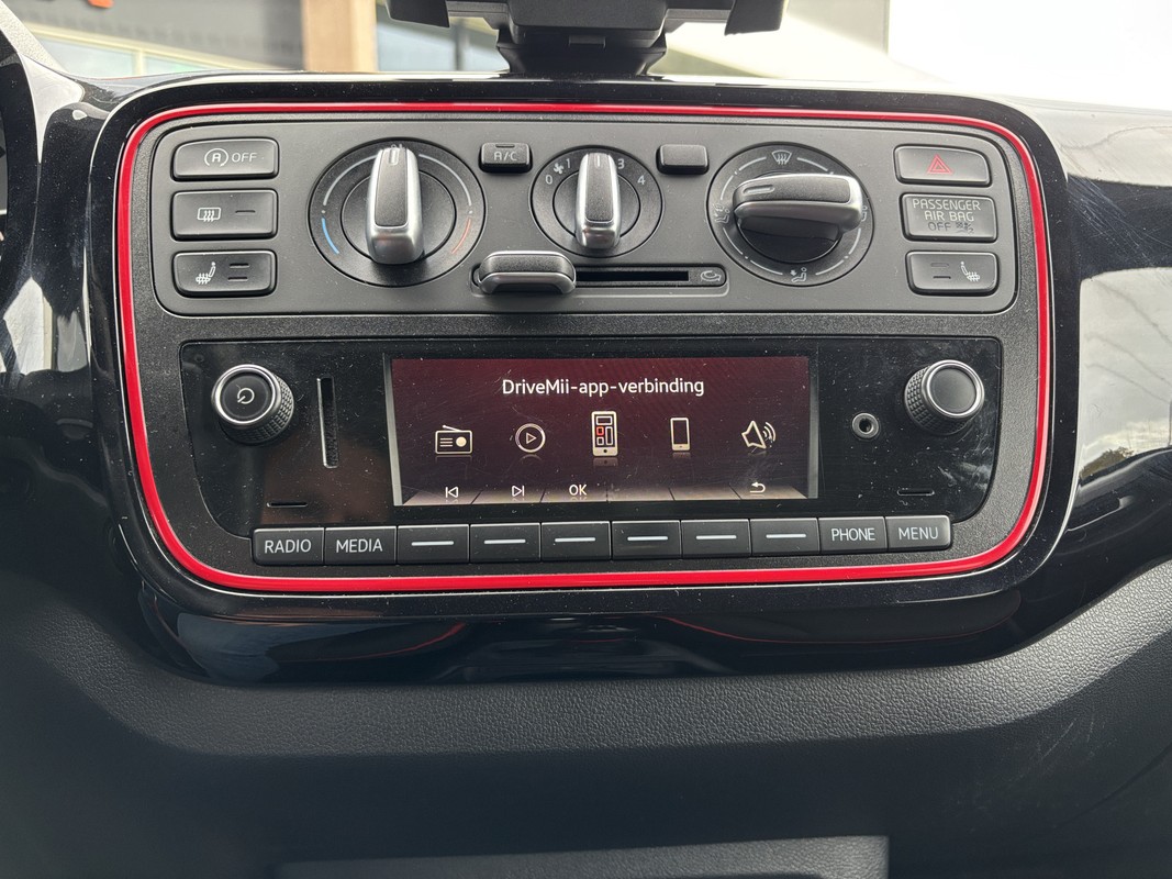SEAT Mii