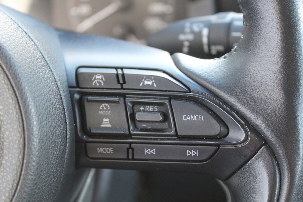 Mazda 2 Hybrid