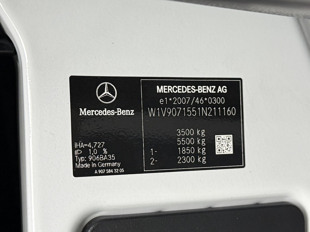 Mercedes-Benz Sprinter