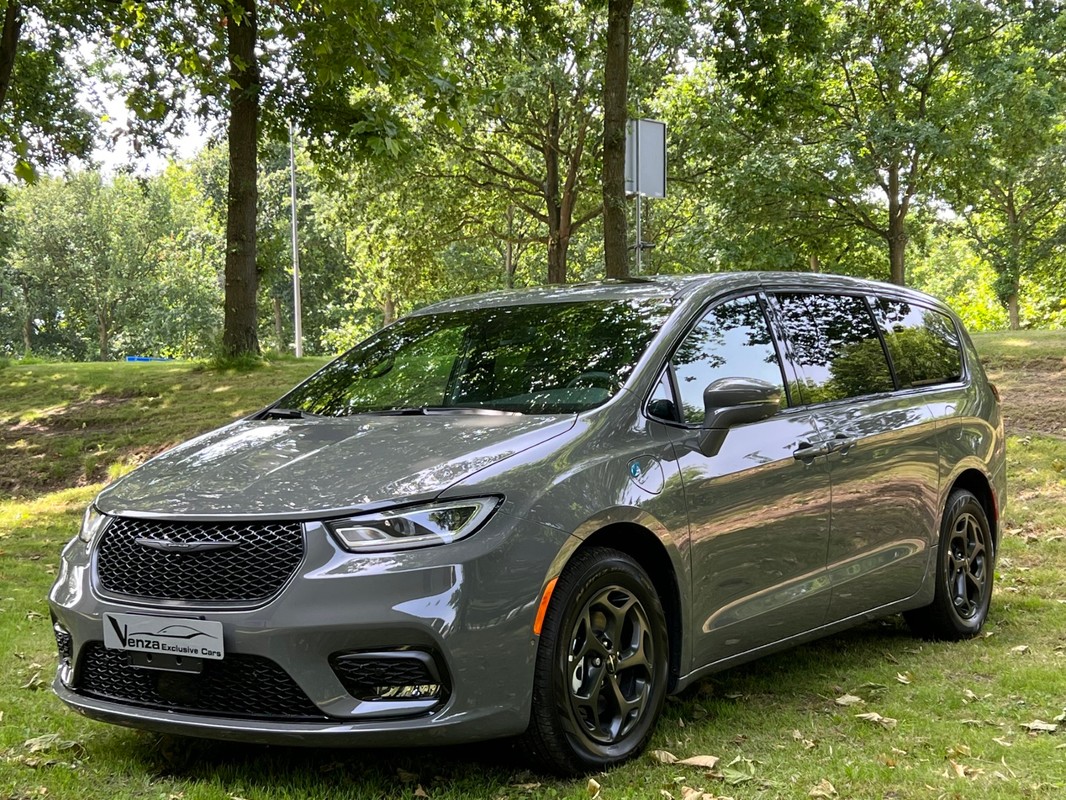Chrysler Pacifica