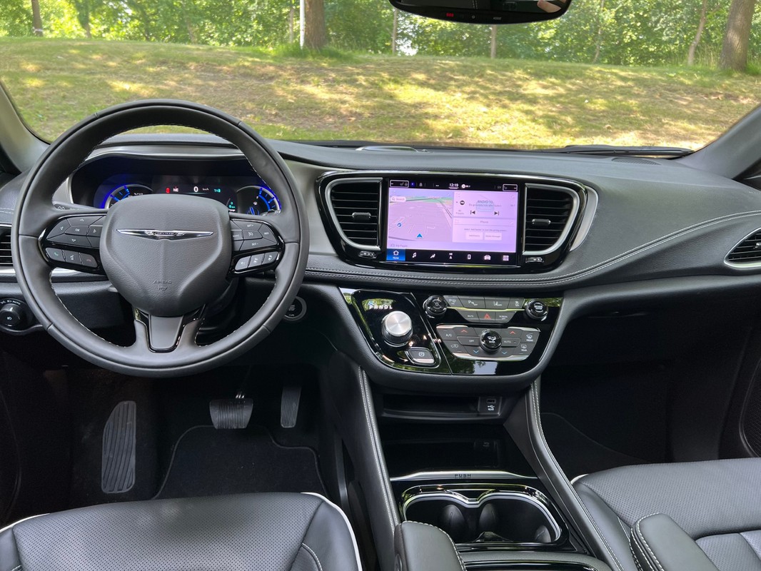 Chrysler Pacifica