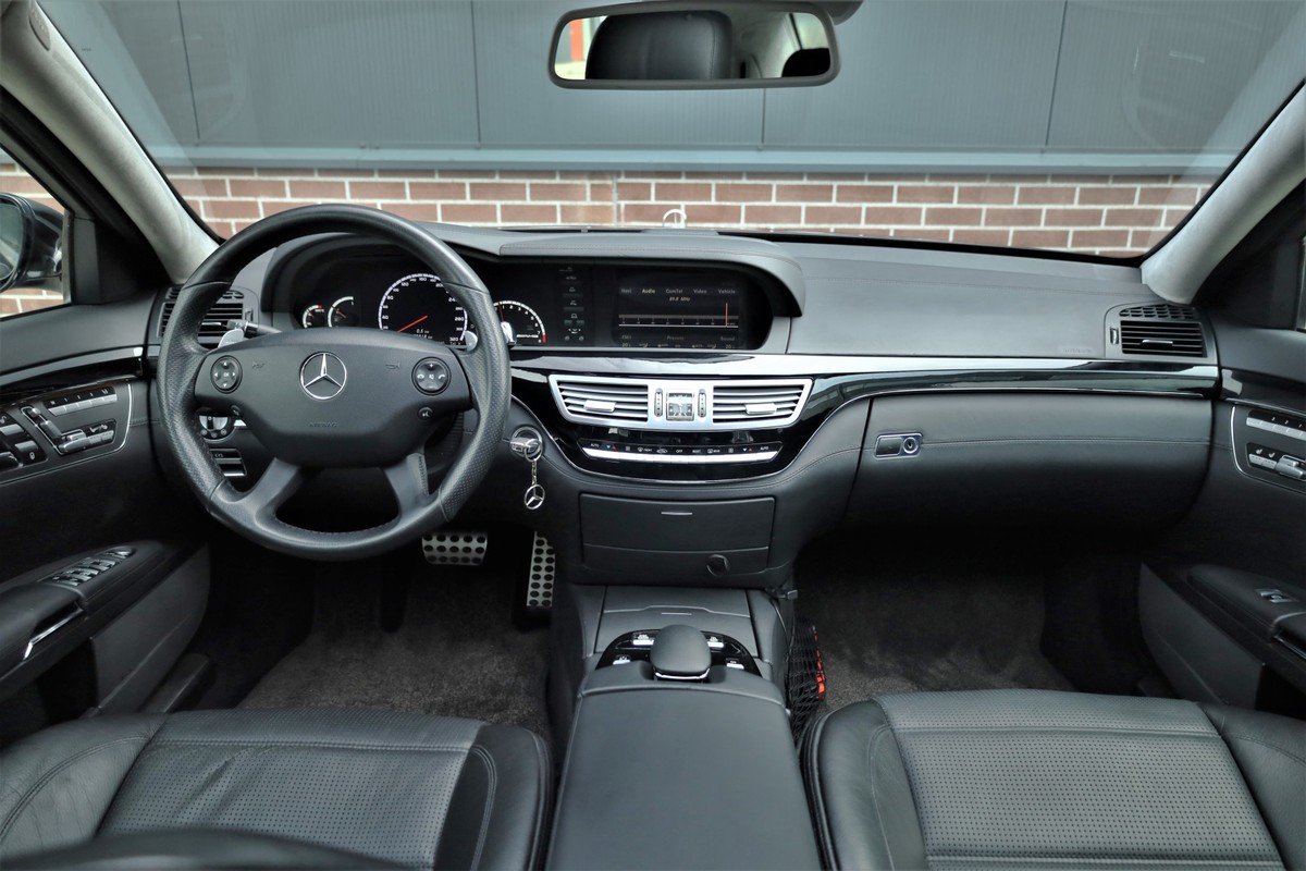 Mercedes-Benz S-Klasse