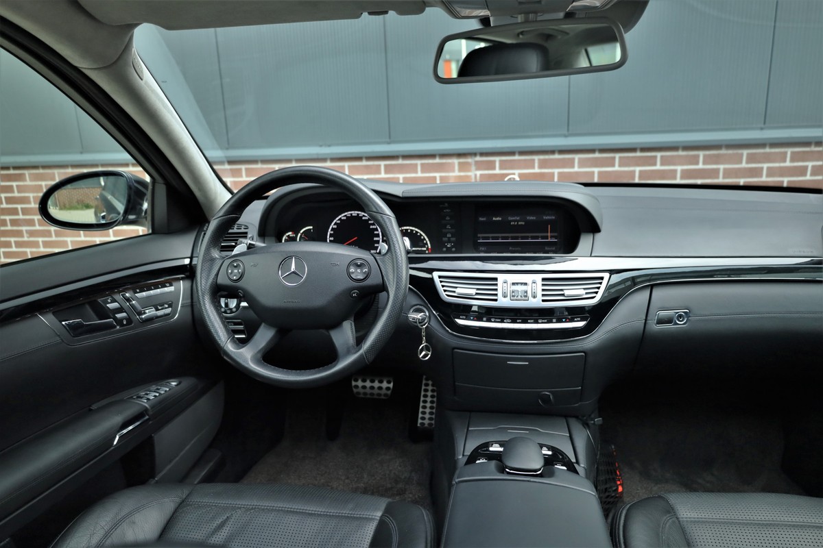 Mercedes-Benz S-Klasse