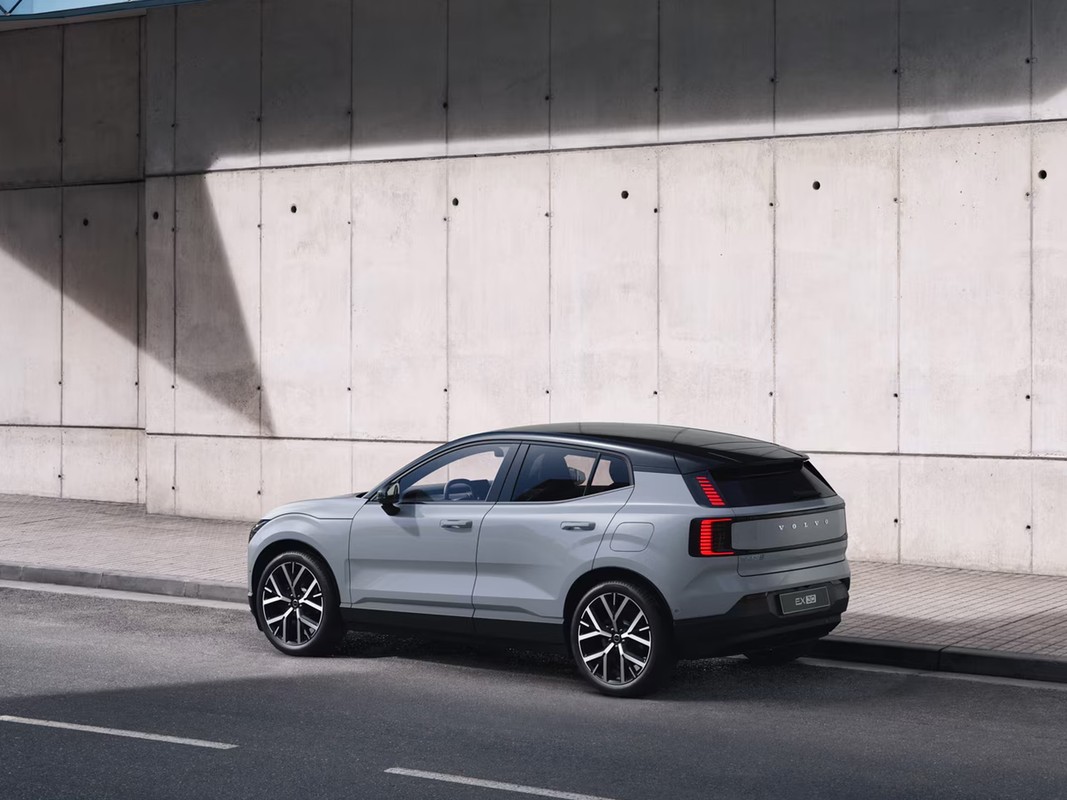 Volvo EX30