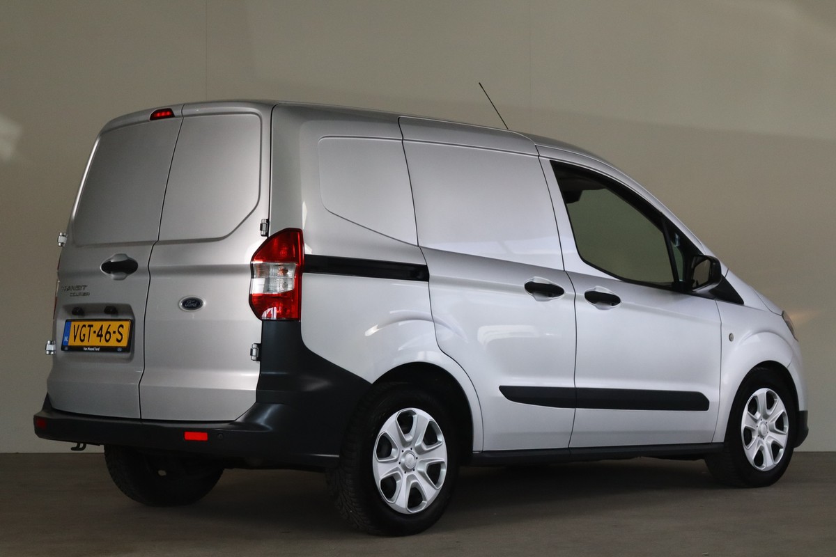 Ford Transit Courier