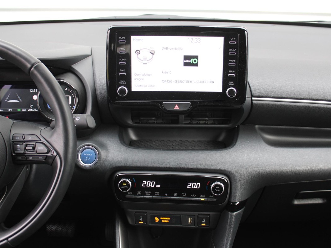 Mazda 2 Hybrid