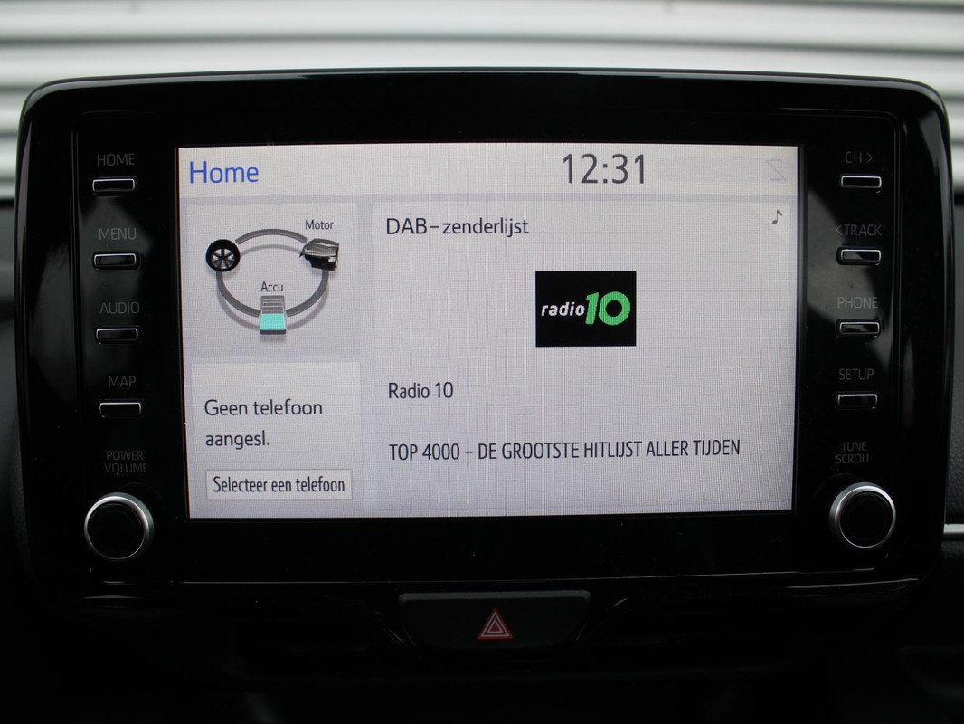 Mazda 2 Hybrid