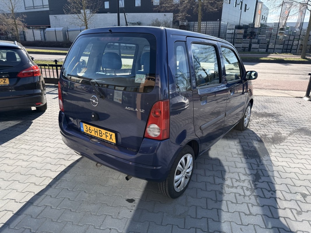Opel Agila