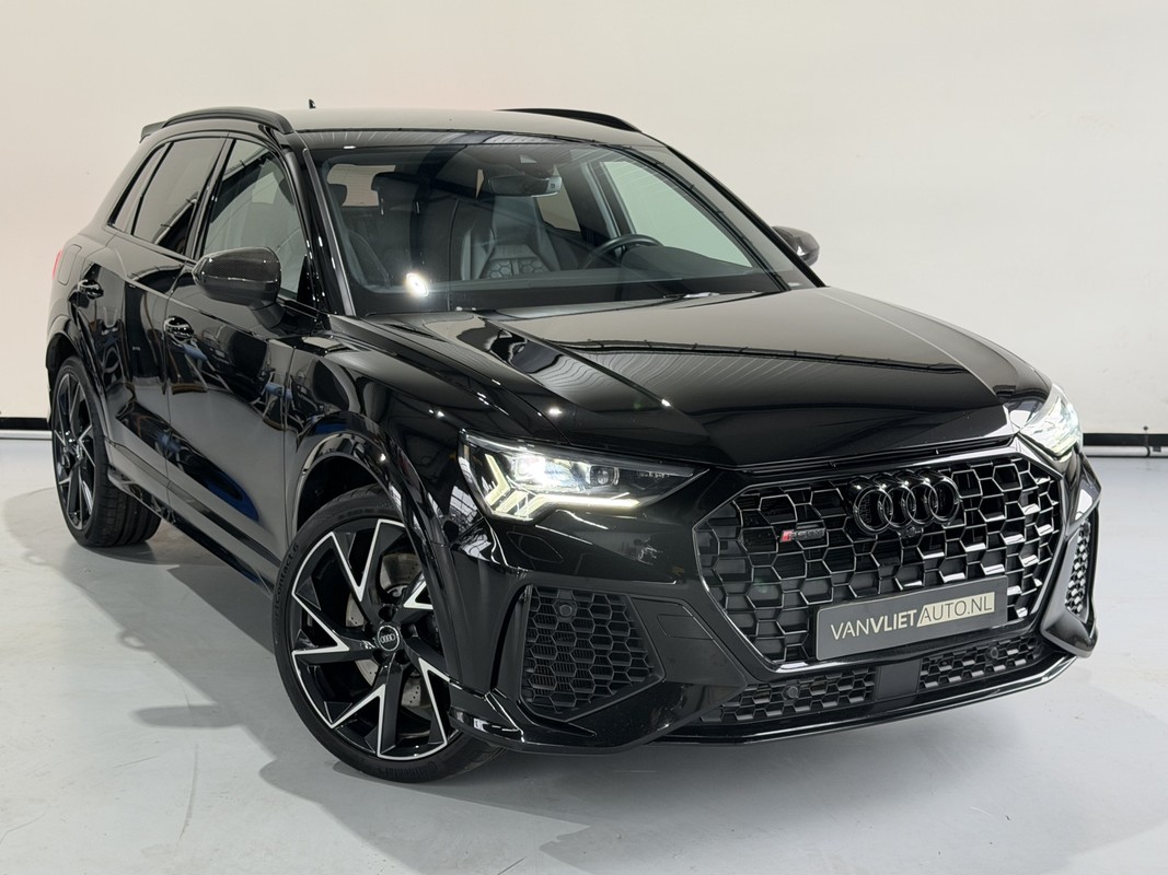 Audi RSQ3