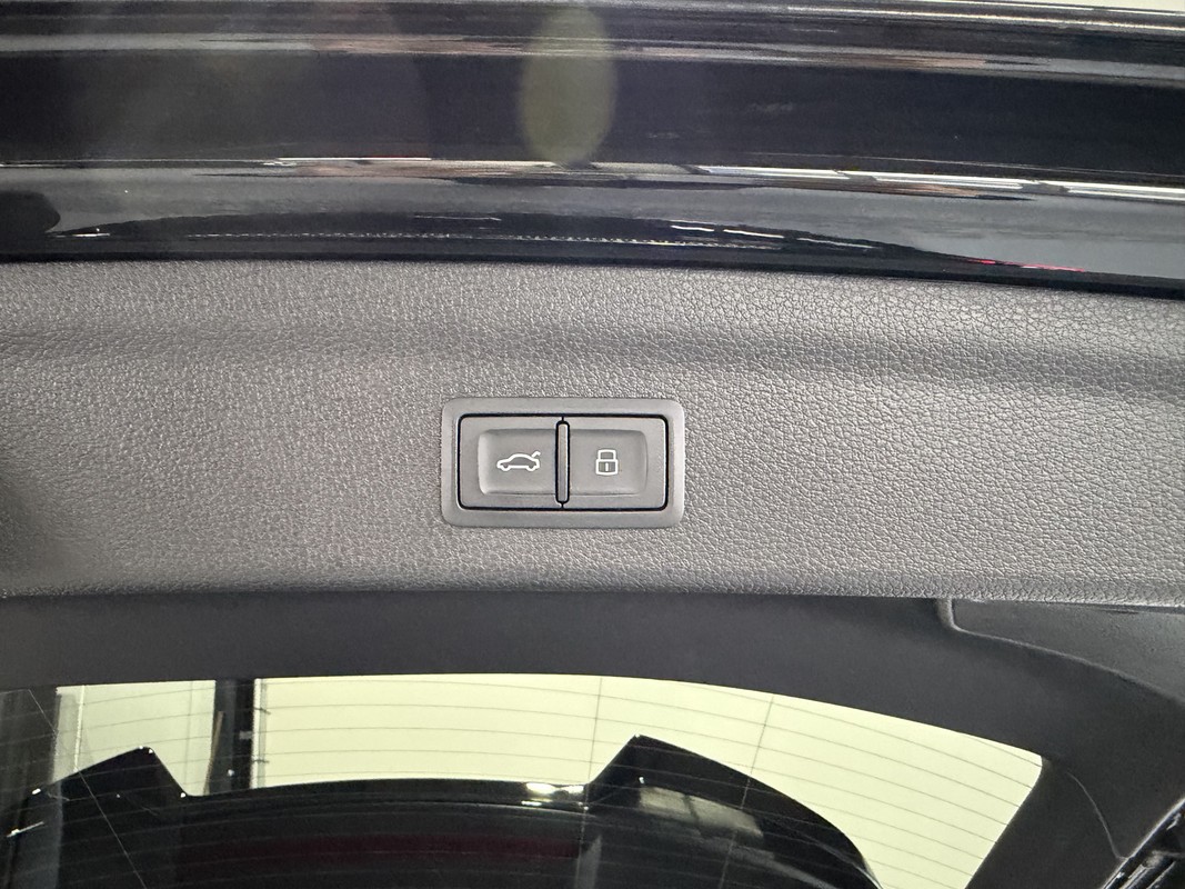 Audi RSQ3