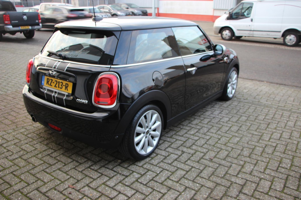MINI 3-Deurs