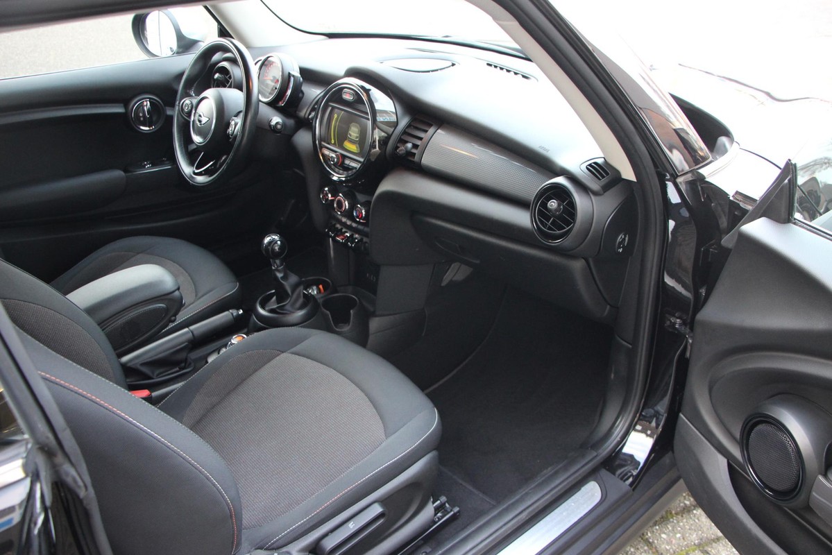 MINI 3-Deurs