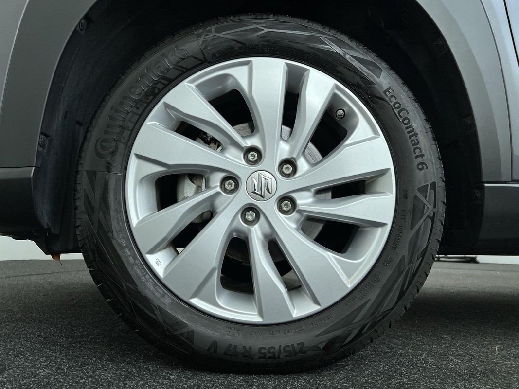Suzuki S-Cross