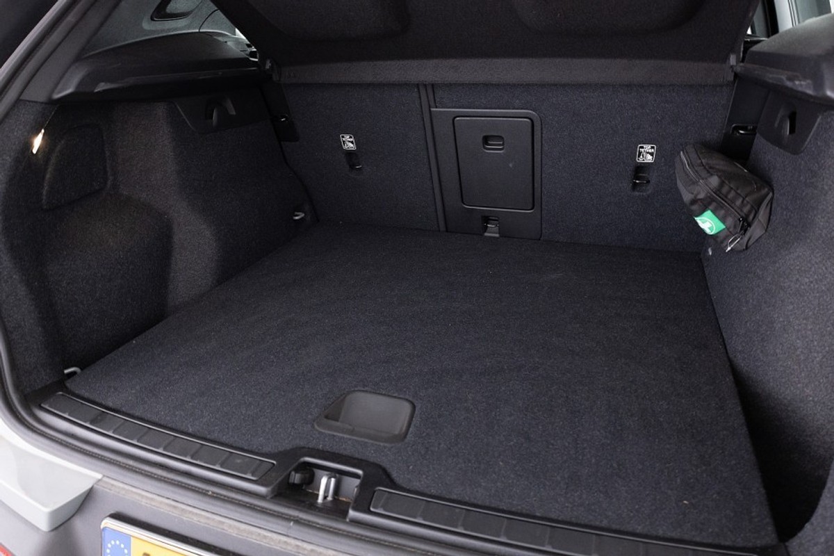 Volvo EX40