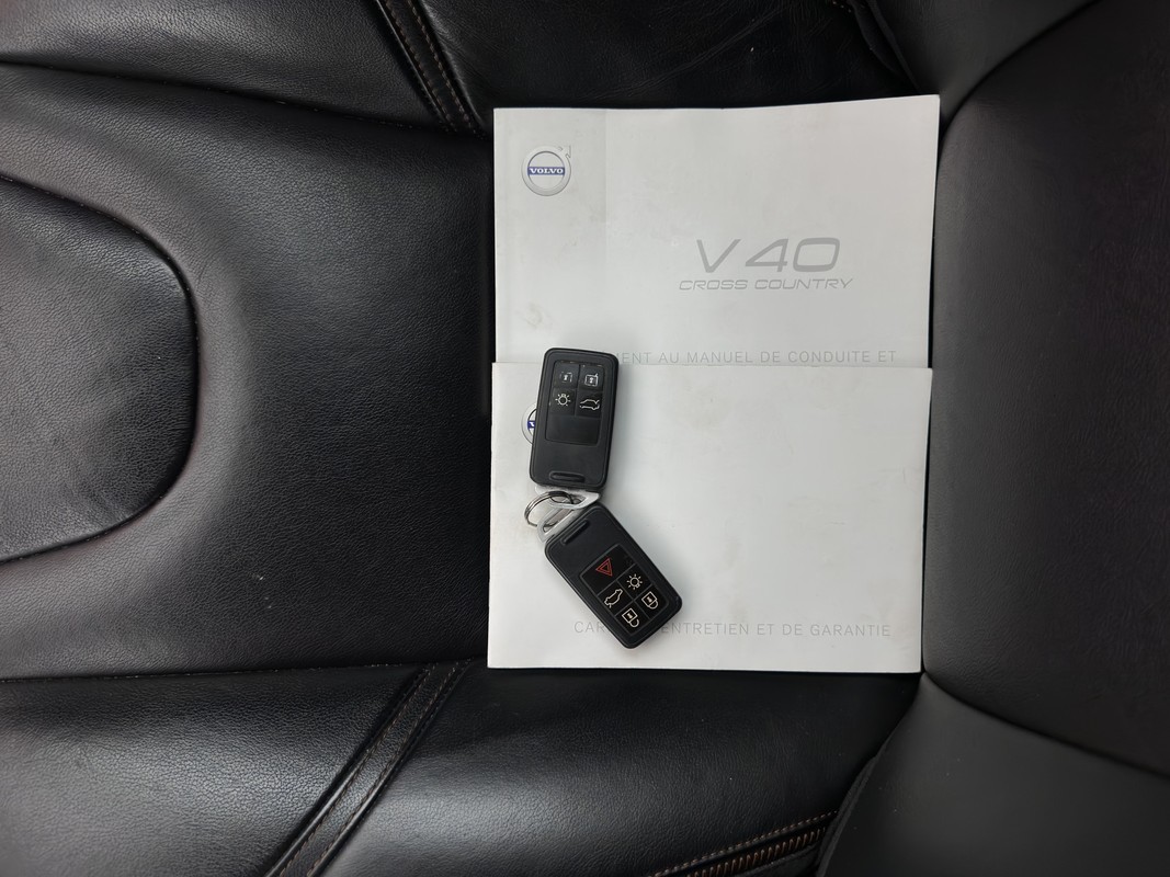 Volvo V40