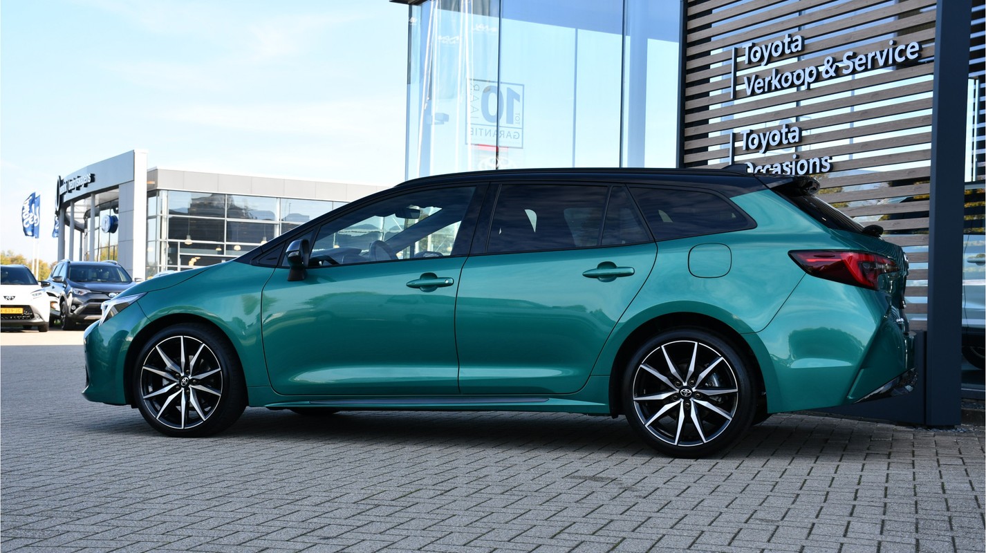 Toyota Corolla Touring Sports