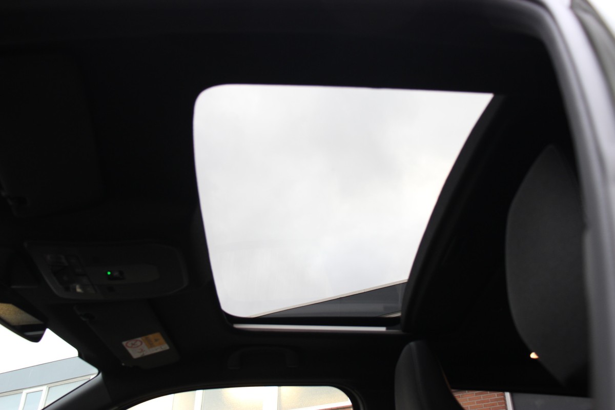Suzuki e Vitara