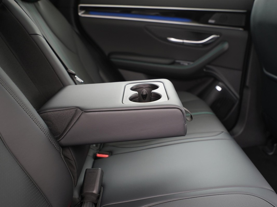 BYD SEAL U