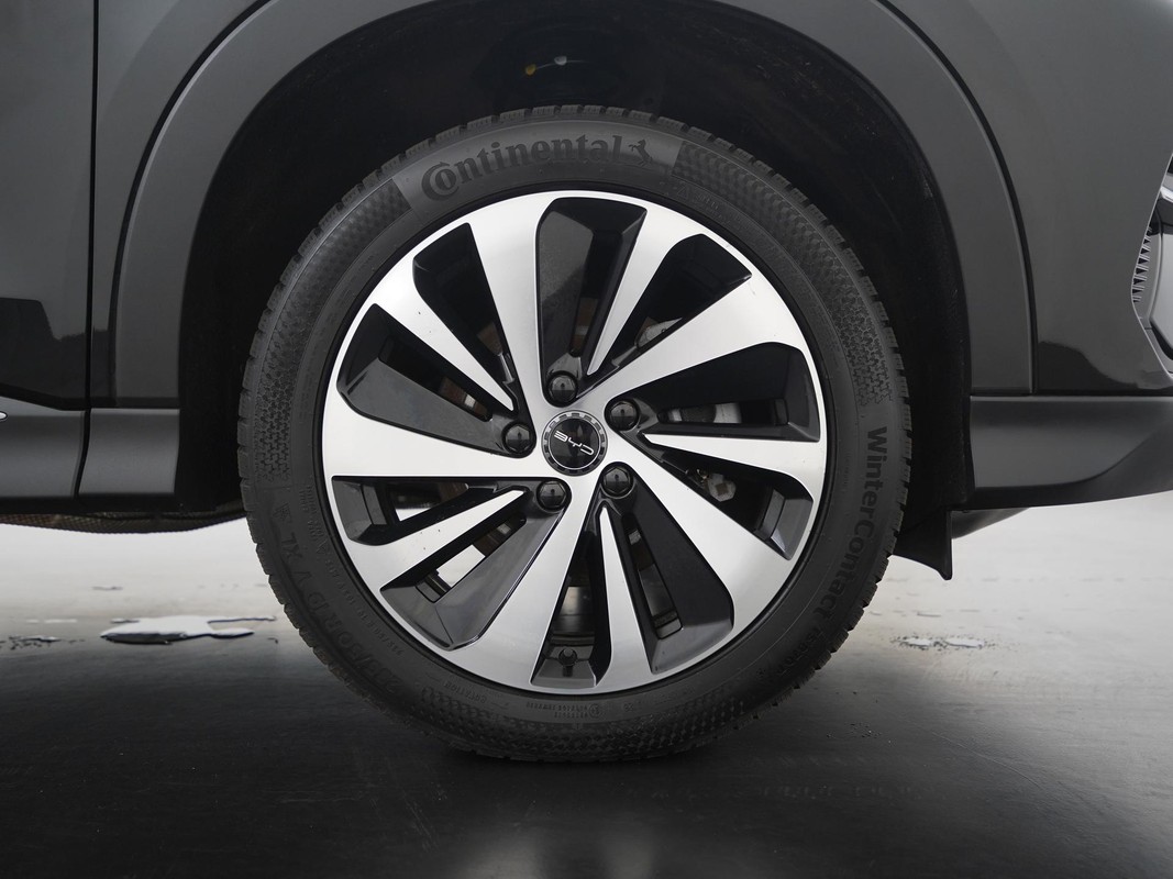 BYD SEAL U