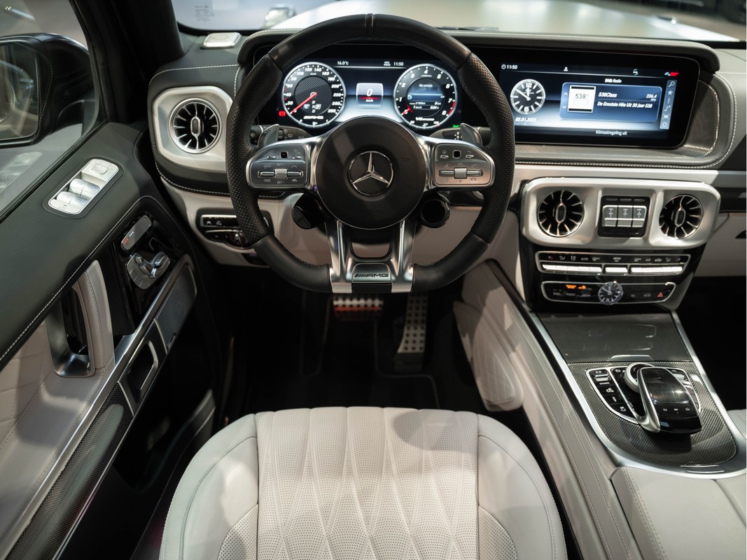 Mercedes-Benz G-Klasse