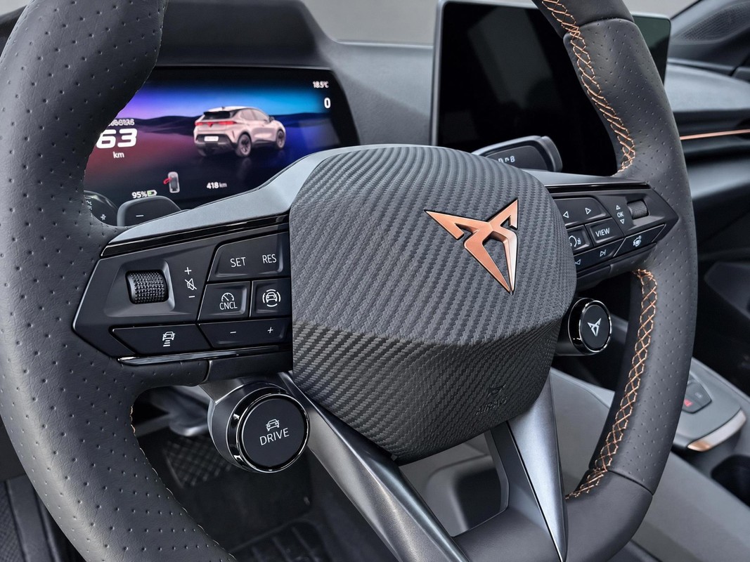 CUPRA Raval
