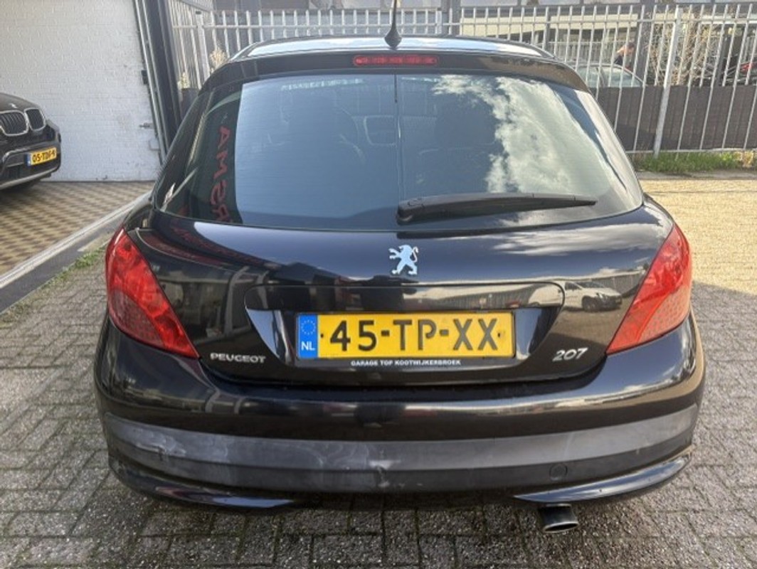 Peugeot 207