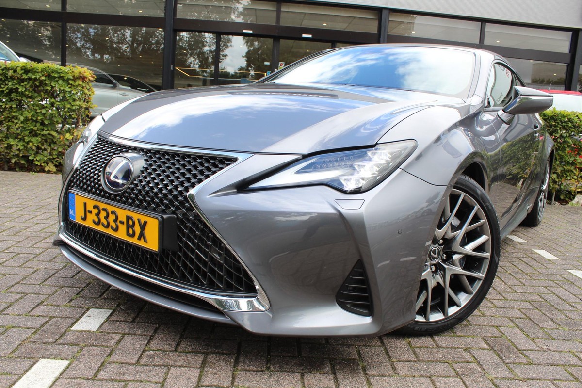 Lexus RC
