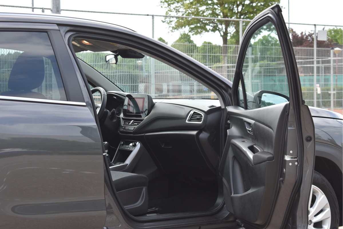 Suzuki S-Cross