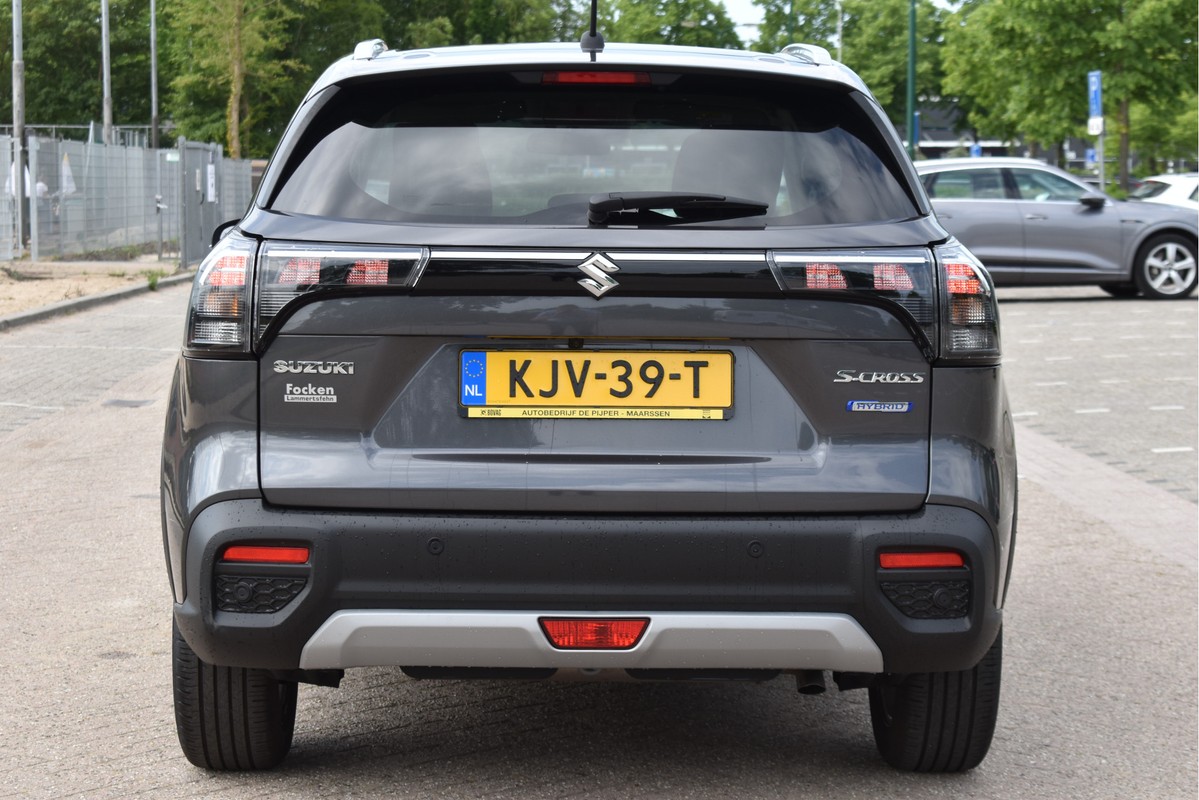 Suzuki S-Cross