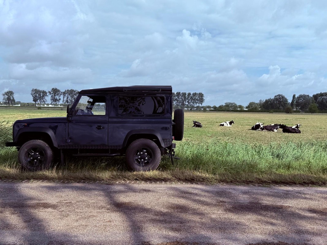 Land Rover Defender