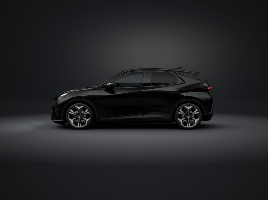 CUPRA Raval