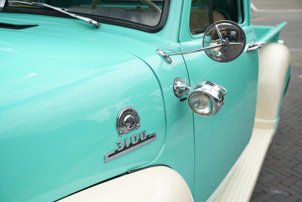 Chevrolet 