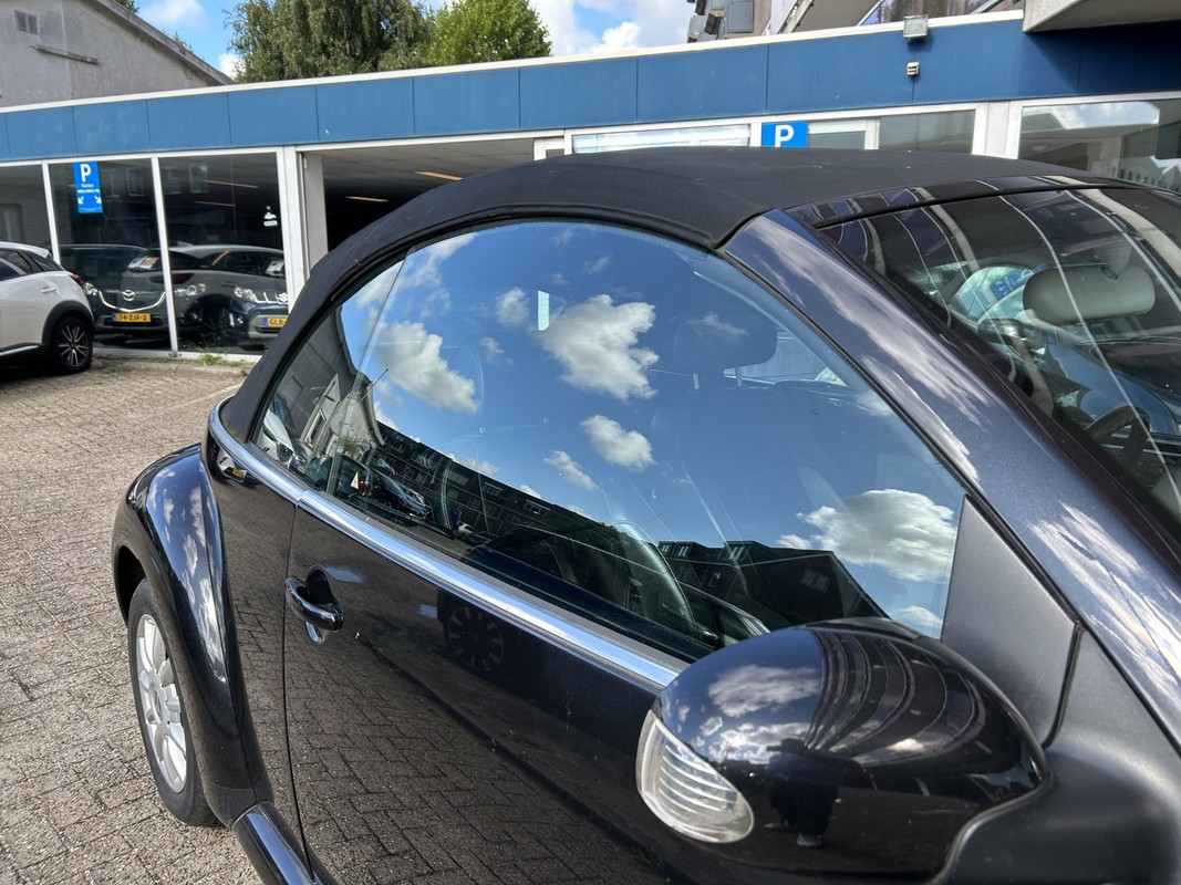 Volkswagen New Beetle