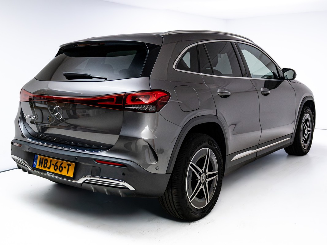 Mercedes-Benz EQA