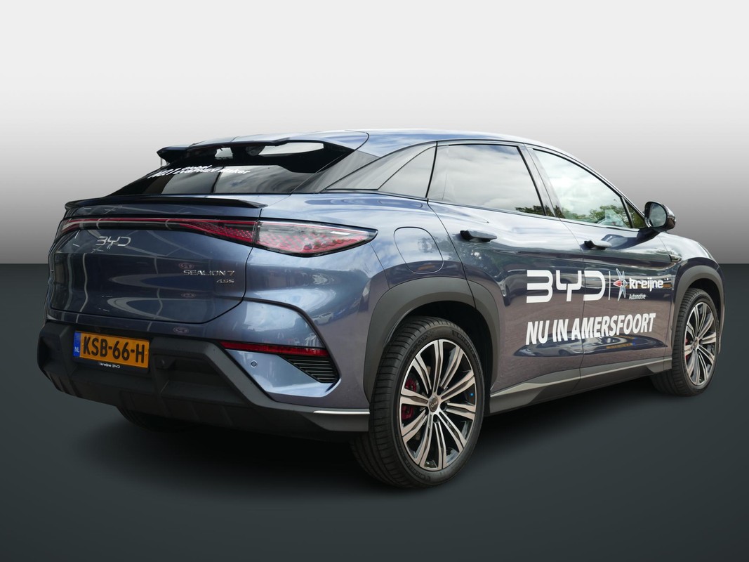 BYD SEALION