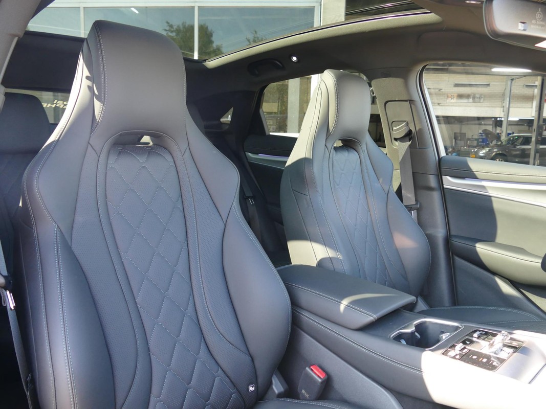 BYD SEALION