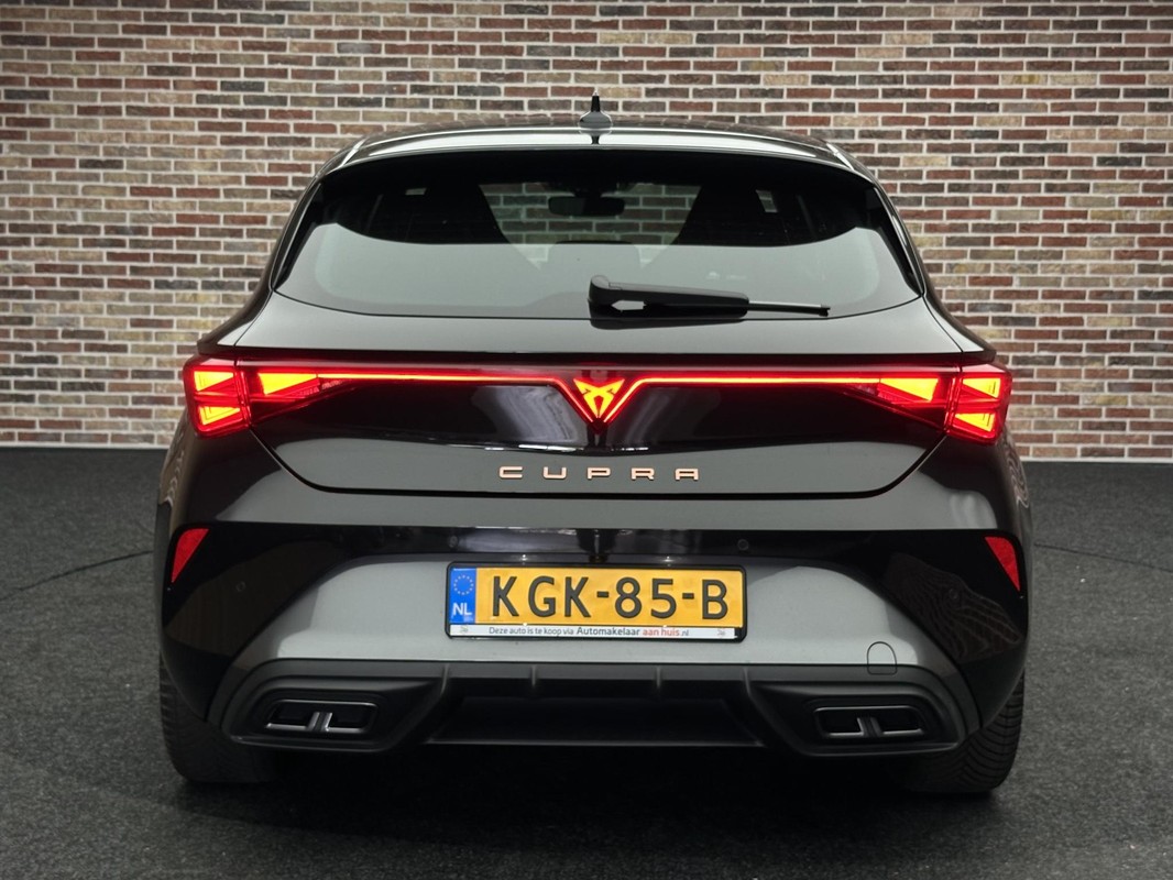 CUPRA Leon