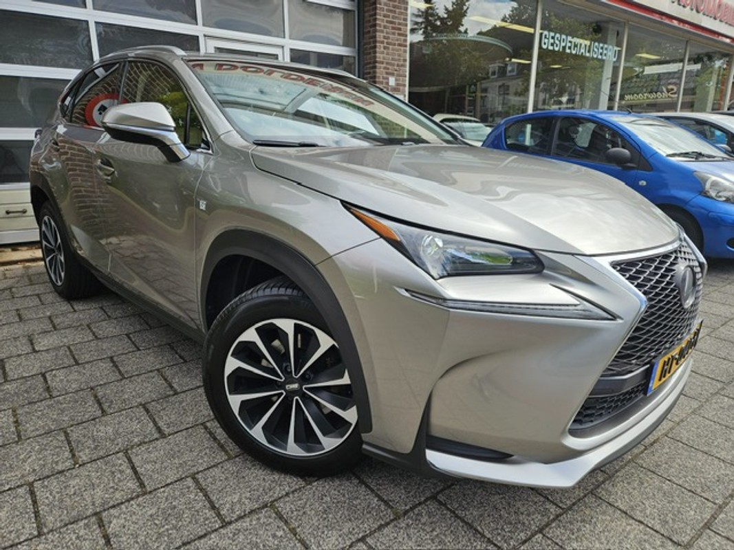 Lexus NX