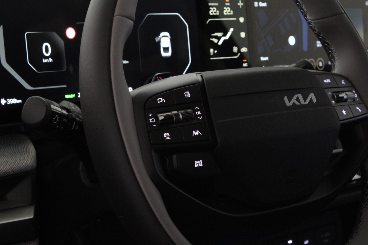 Kia EV4