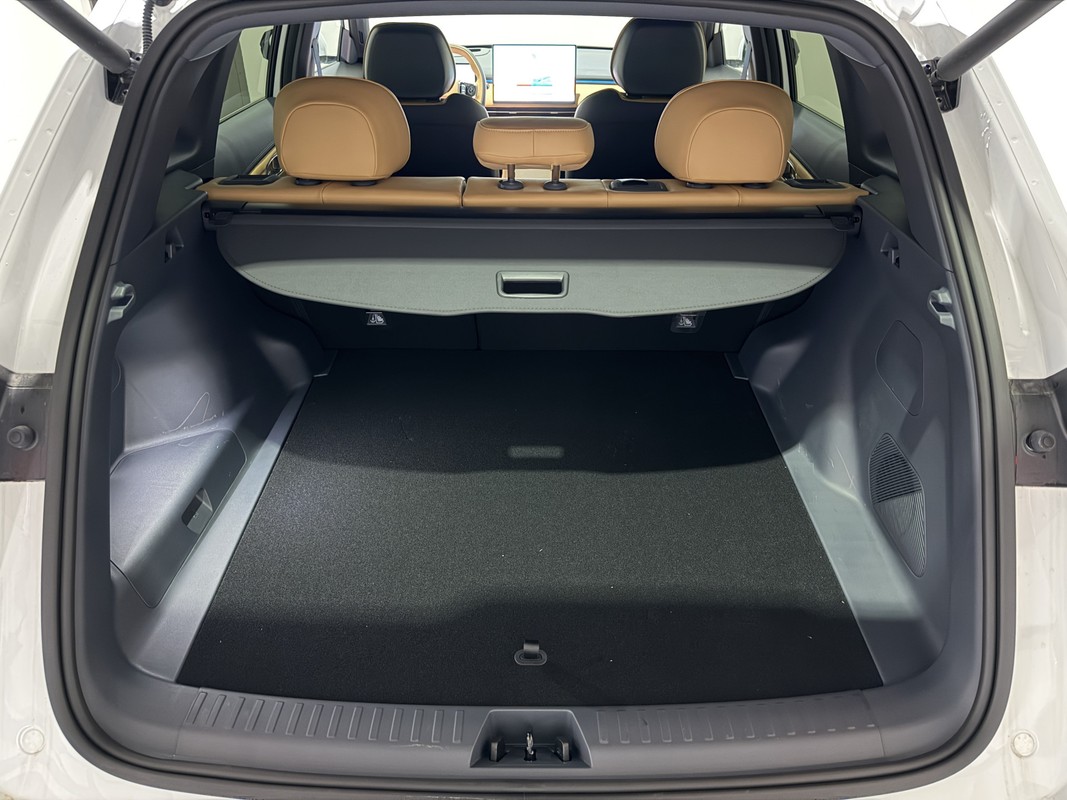 Geely Starray EM-i