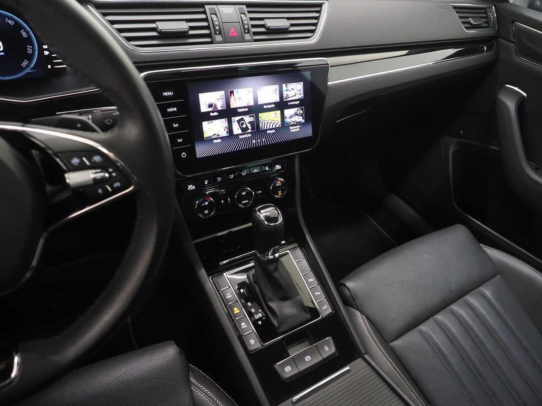 Škoda Superb