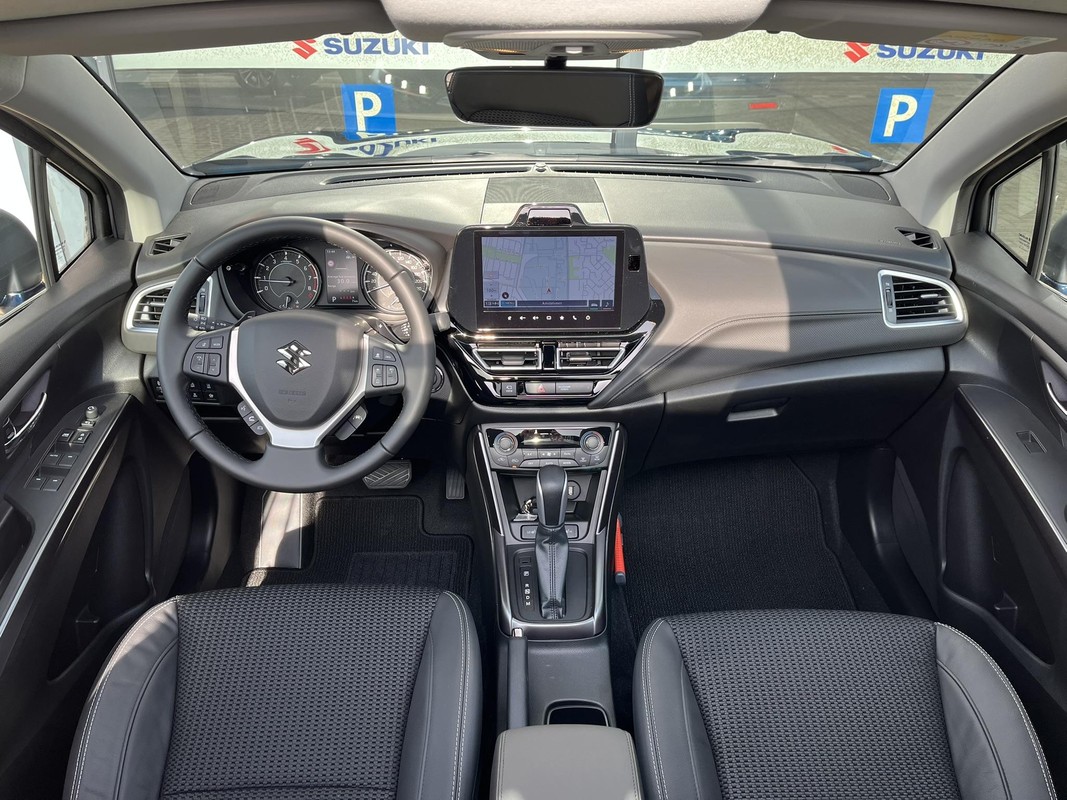 Suzuki S-Cross