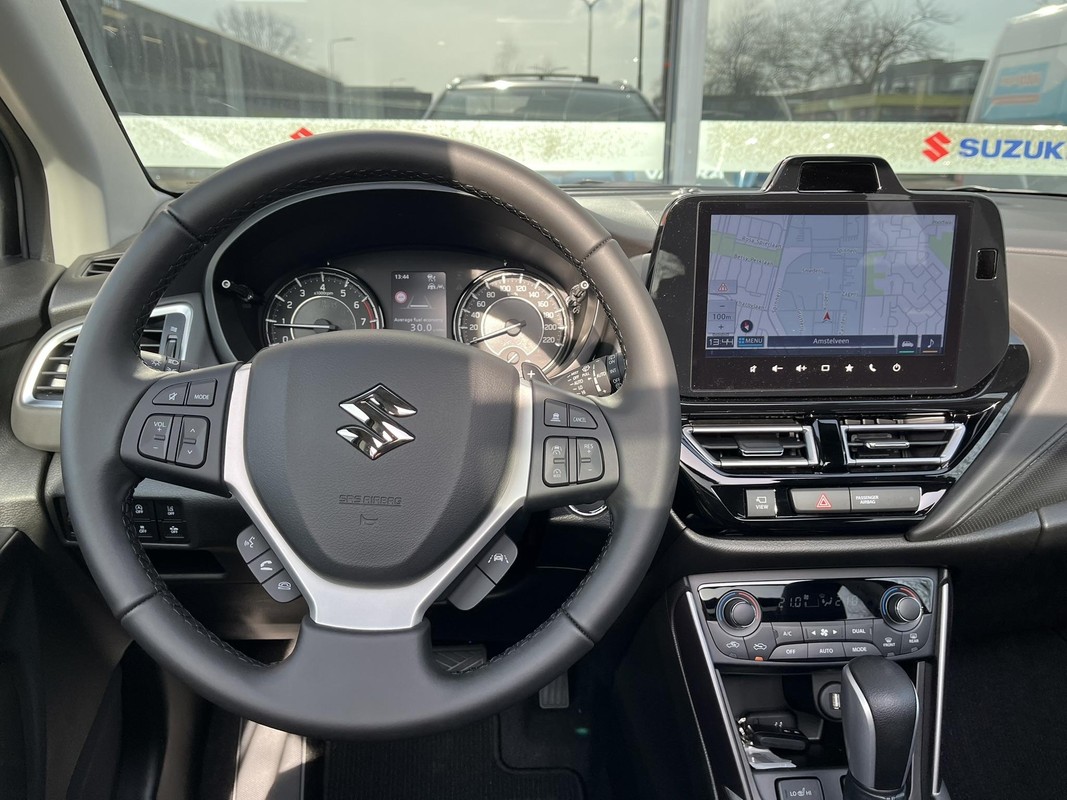 Suzuki S-Cross