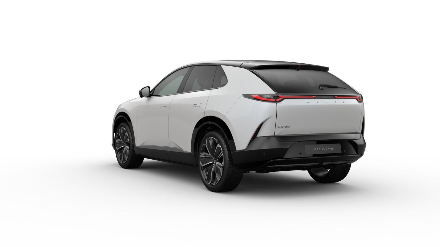 Mazda CX-6e