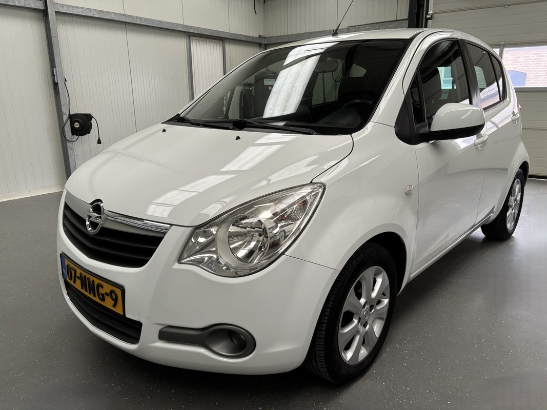 Opel Agila