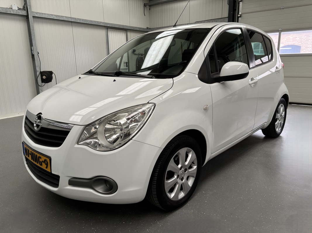 Opel Agila