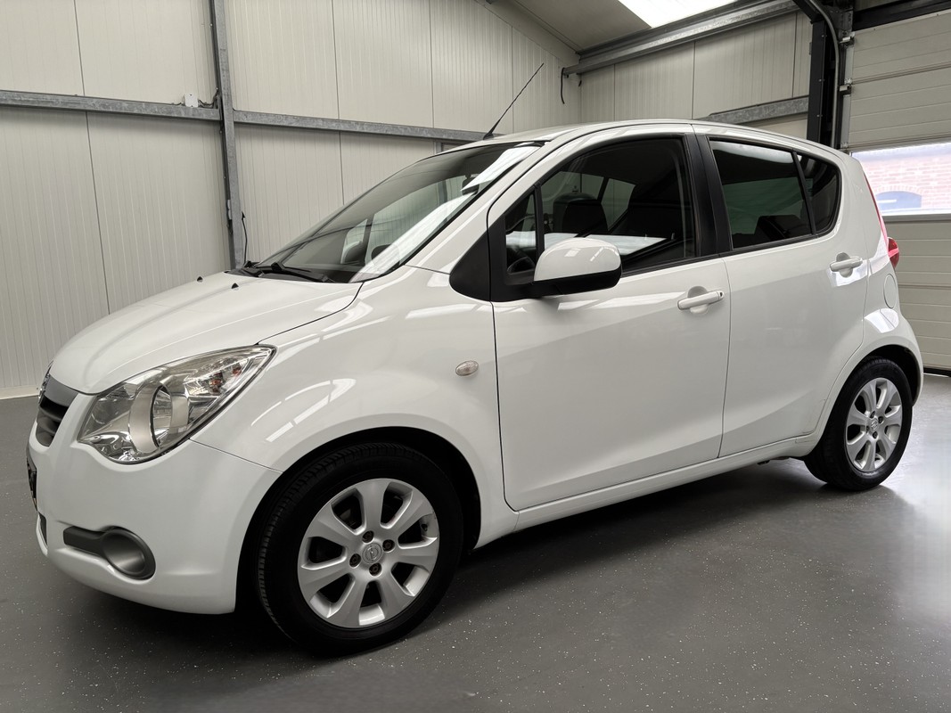 Opel Agila