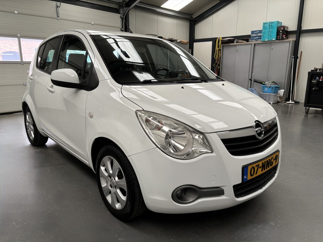 Opel Agila