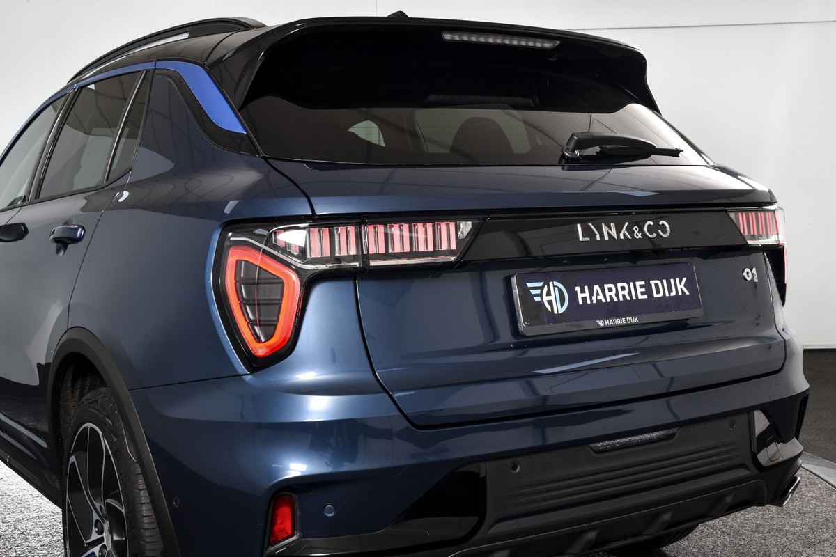 Lynk & Co 01