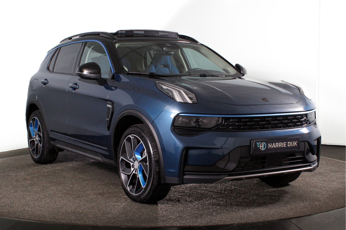 Lynk & Co 01